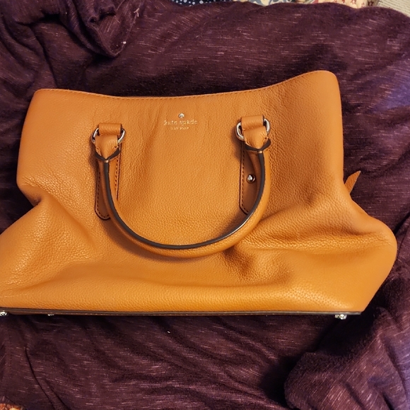 kate spade Handbags - Kate Spade Larchmont Avenue Evangelie Satchel In Warm Cognac Pebbled Leather